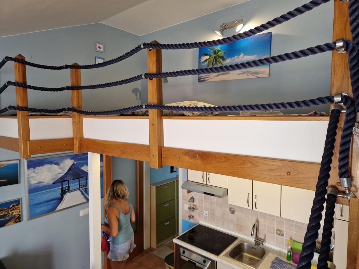 טוראני Seaside Apartments מראה חיצוני תמונה